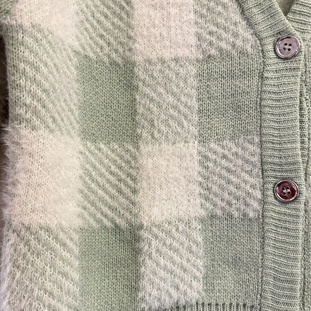 Willow and Wind Pale Green Plaid Cropped Eyelash Cardigan Sweater Sz M 90s - Picture 7 of 11